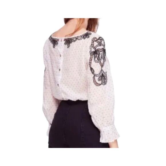 Free People Everything I Know Cotton Peasant Blouse‎ Embroidered Cutouts Medium - Picture 2 of 11